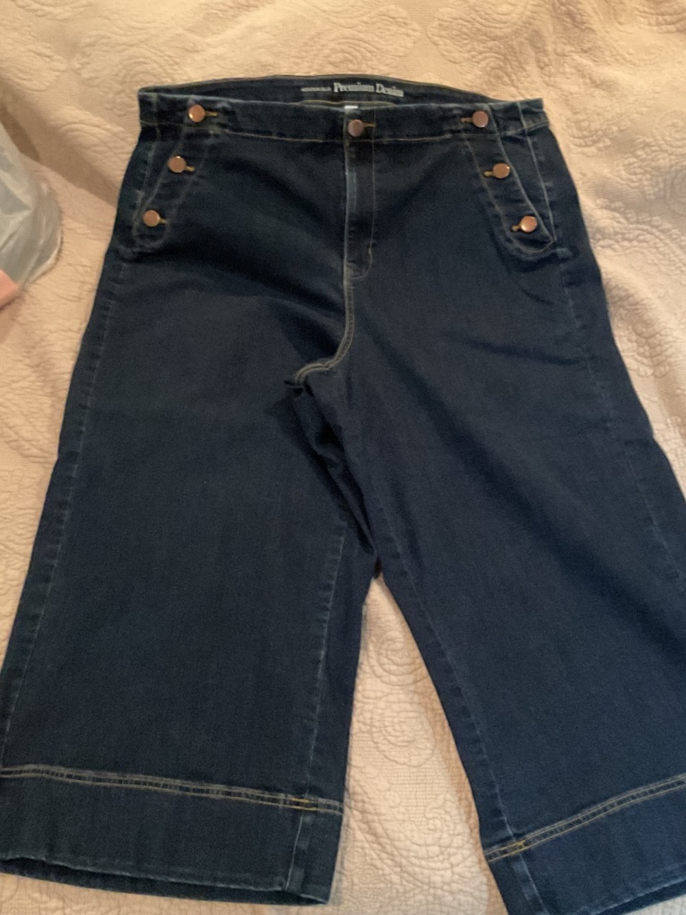 Additionelle premium denim capri